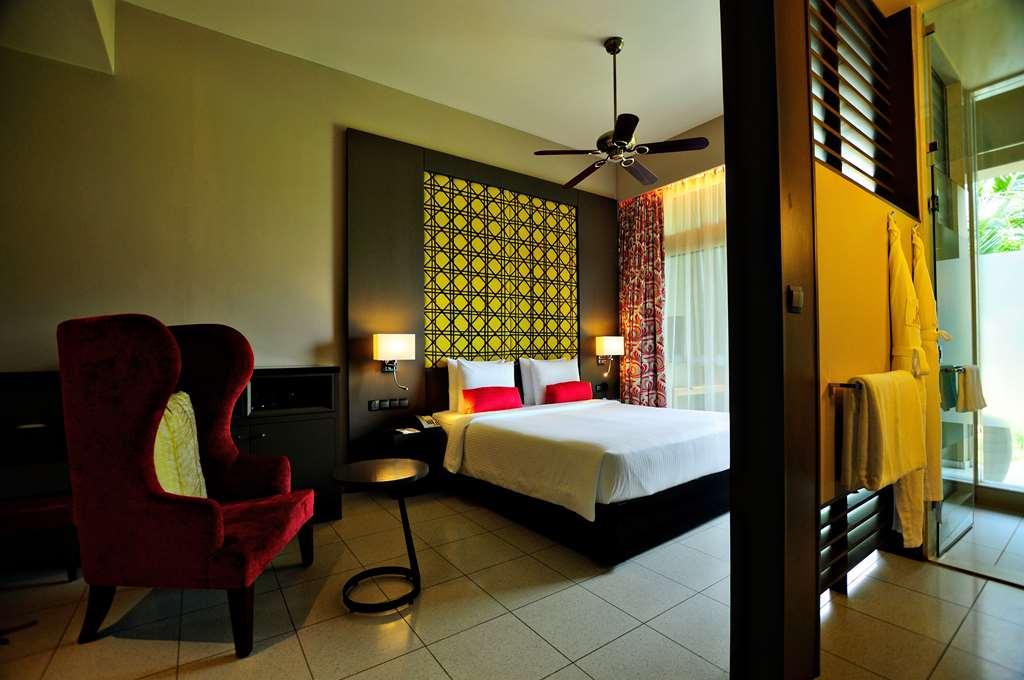 Sentido Heritance Negombo Room photo Deluxe Room