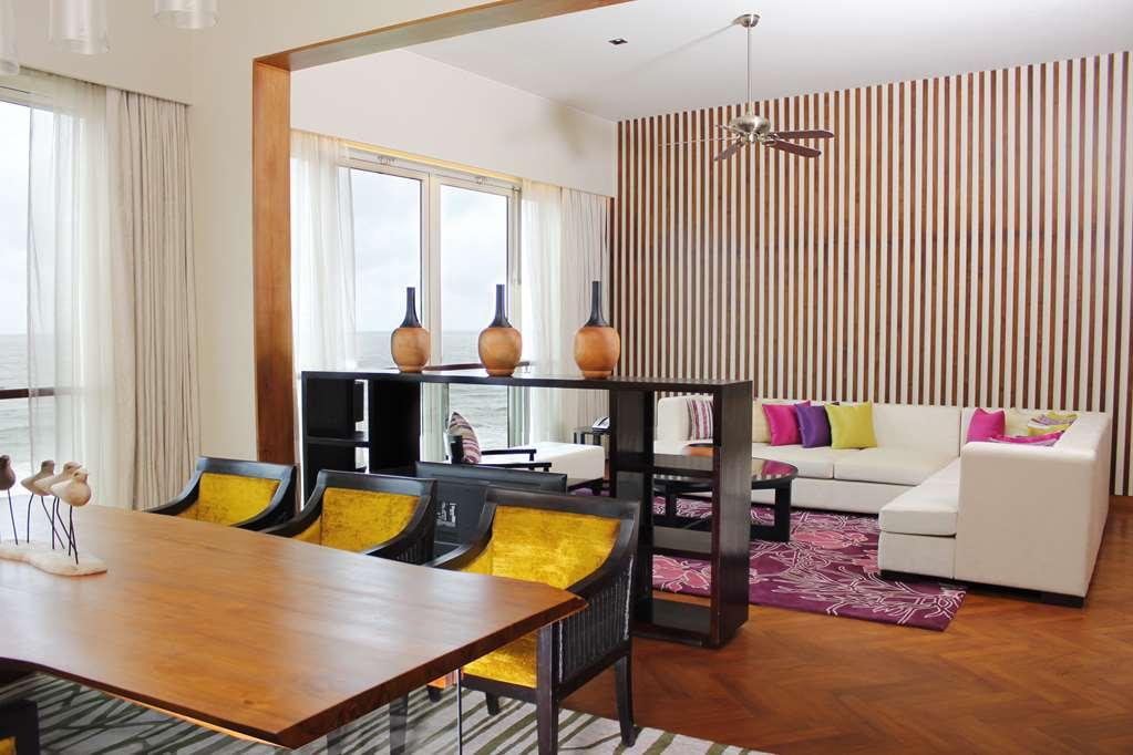 Sentido Heritance Negombo Room photo A living room