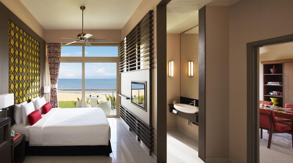 Sentido Heritance Negombo Exterior photo A guest room at The Pearl