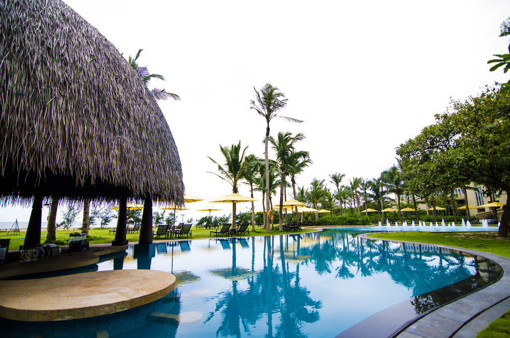 Sentido Heritance Negombo Exterior photo The pool at the InterContinental Nha Trang